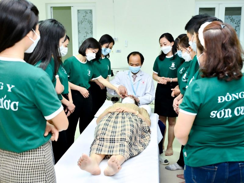 Khóa học gội đầu dưỡng sinh - Ảnh 2
